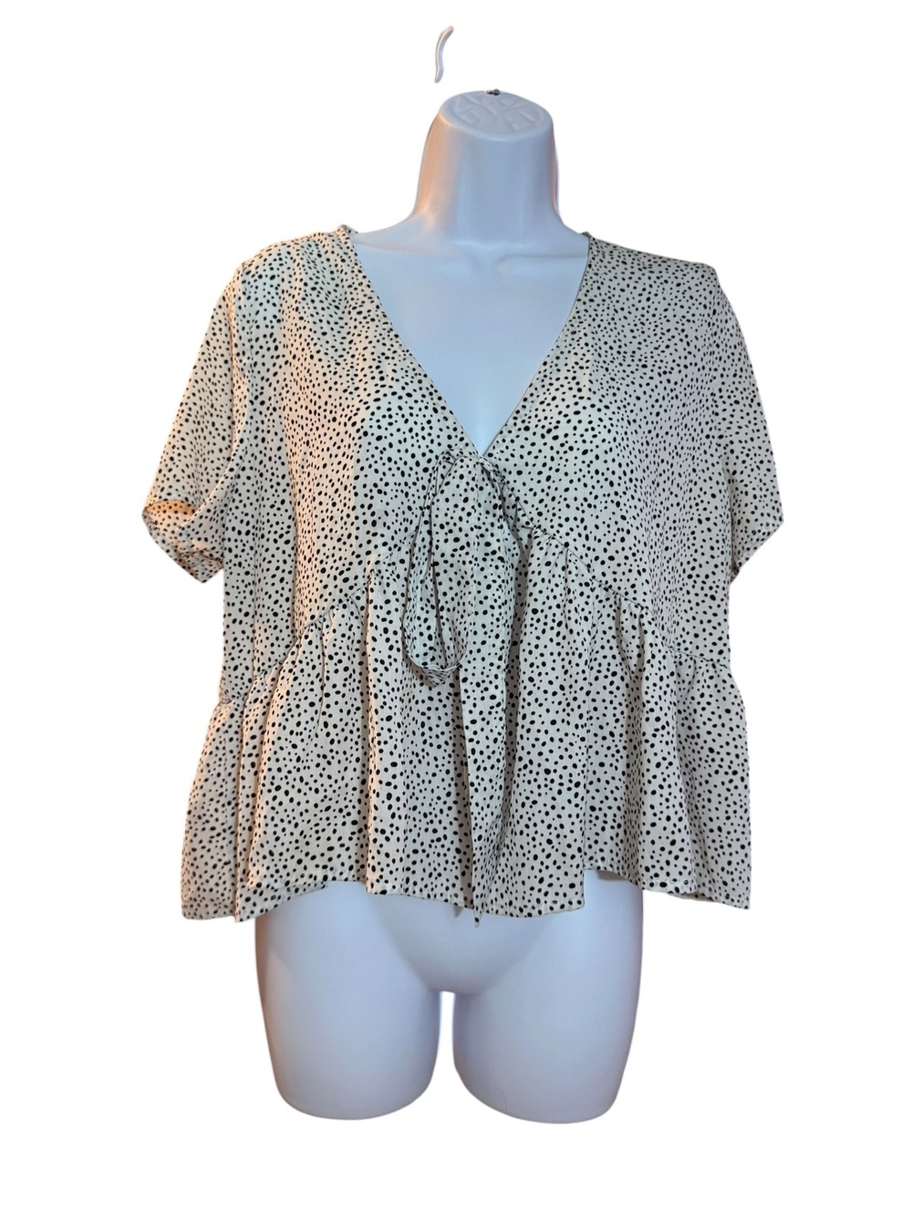 Cute Polka Dot Peplum Top with Tie Front